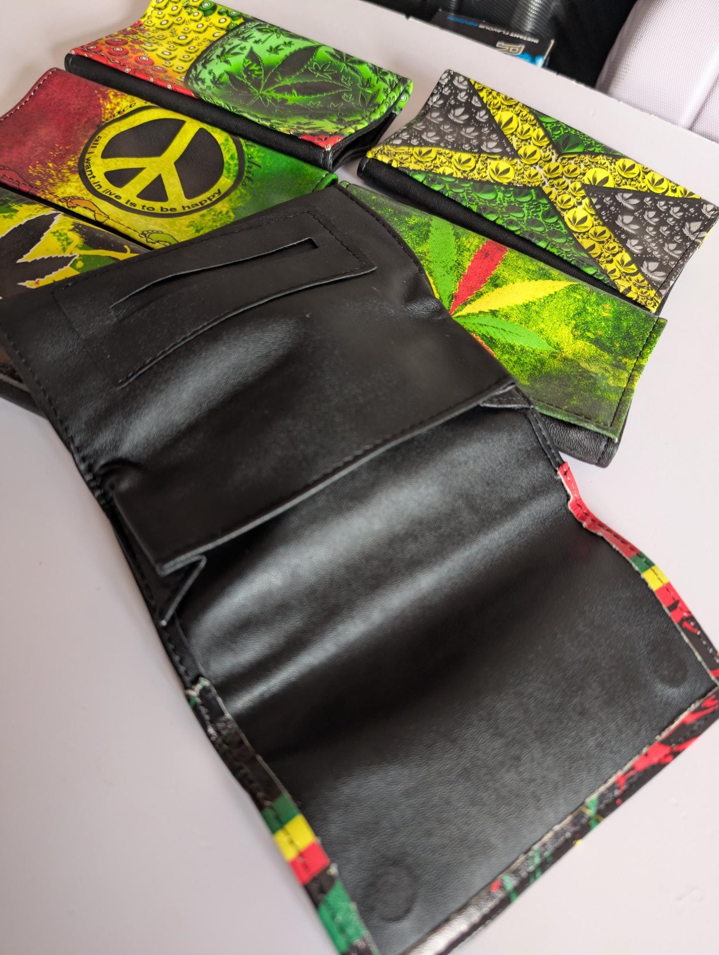 High Quality Faux Leather Tobacco Pouch Featuring Rasta / Leaf / Peace Designs