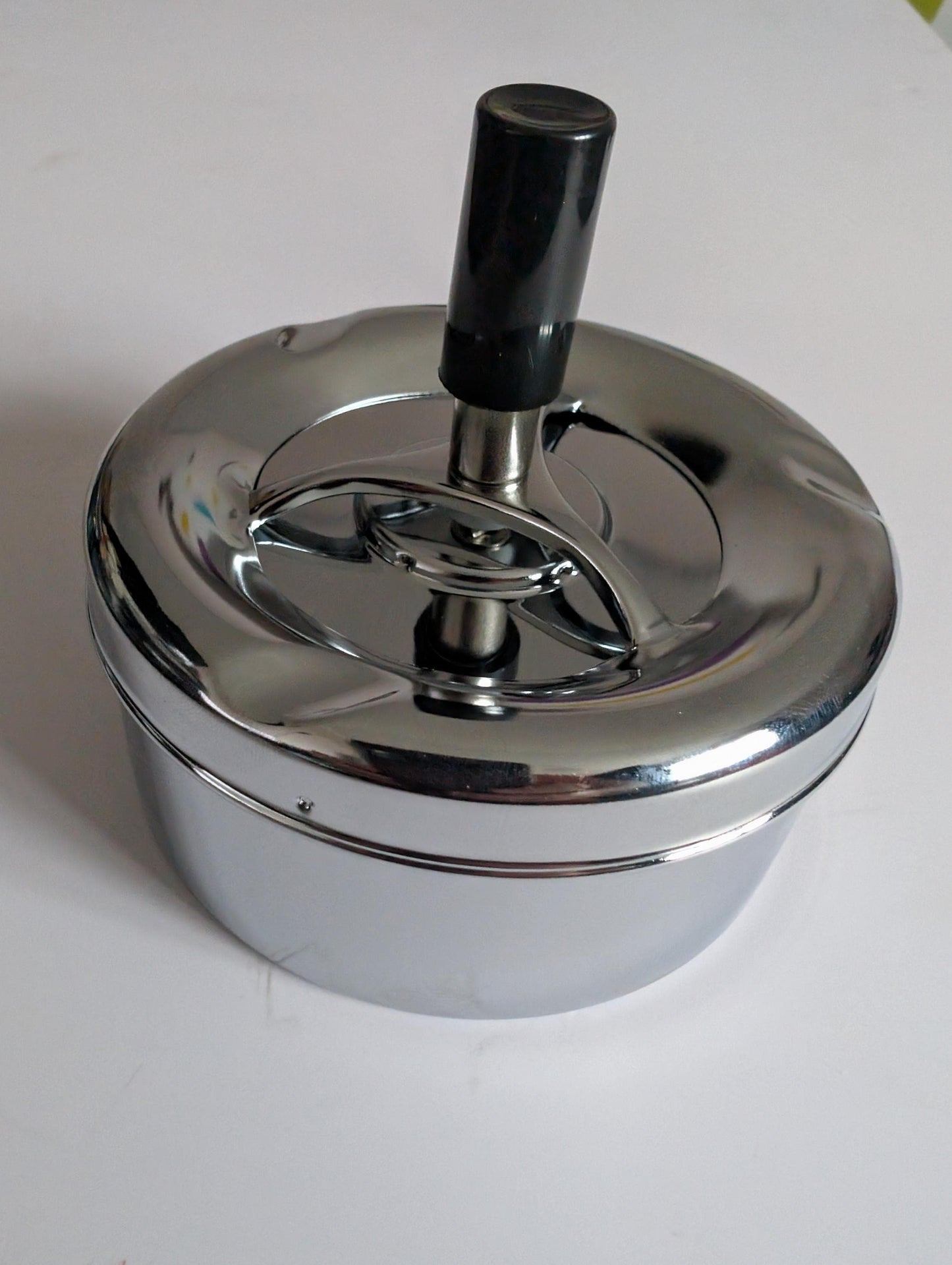 Chrome Spinning Ashtray 110mm Width x 50mm Deep For cigarettes, roll ups or cigars