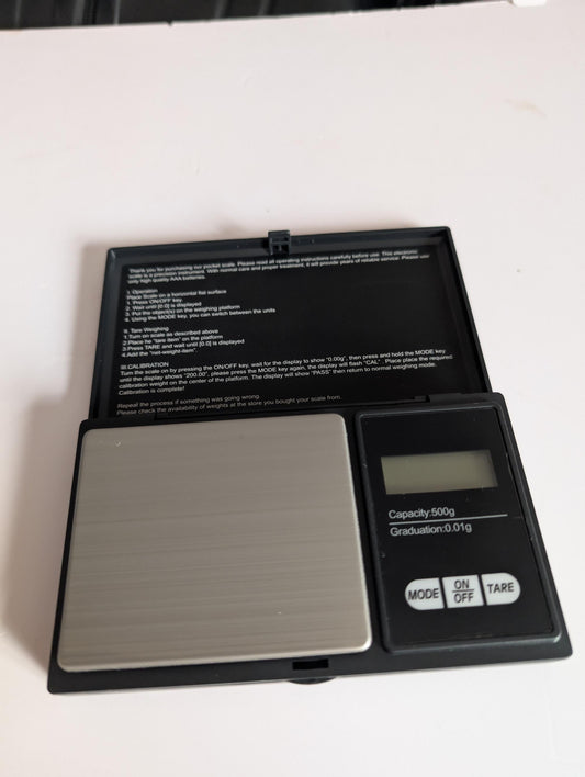 Professional Digital Weighing Scales - 0.01g x 500g includes free batteries